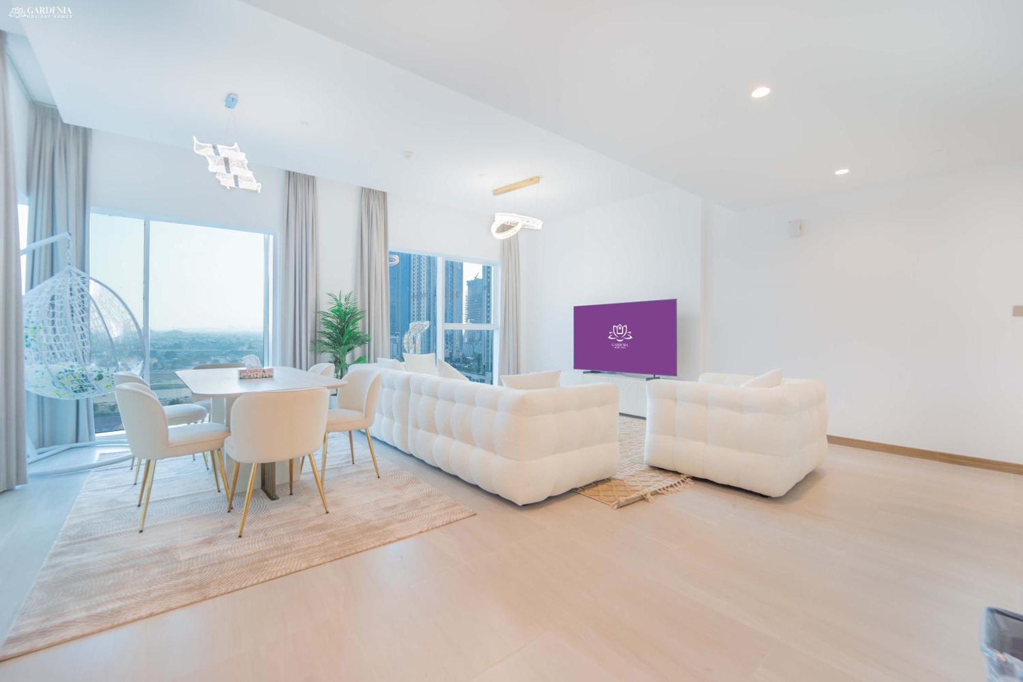 Fabulous Missoni Designer Building, 3 Bedroom Maid Apartment